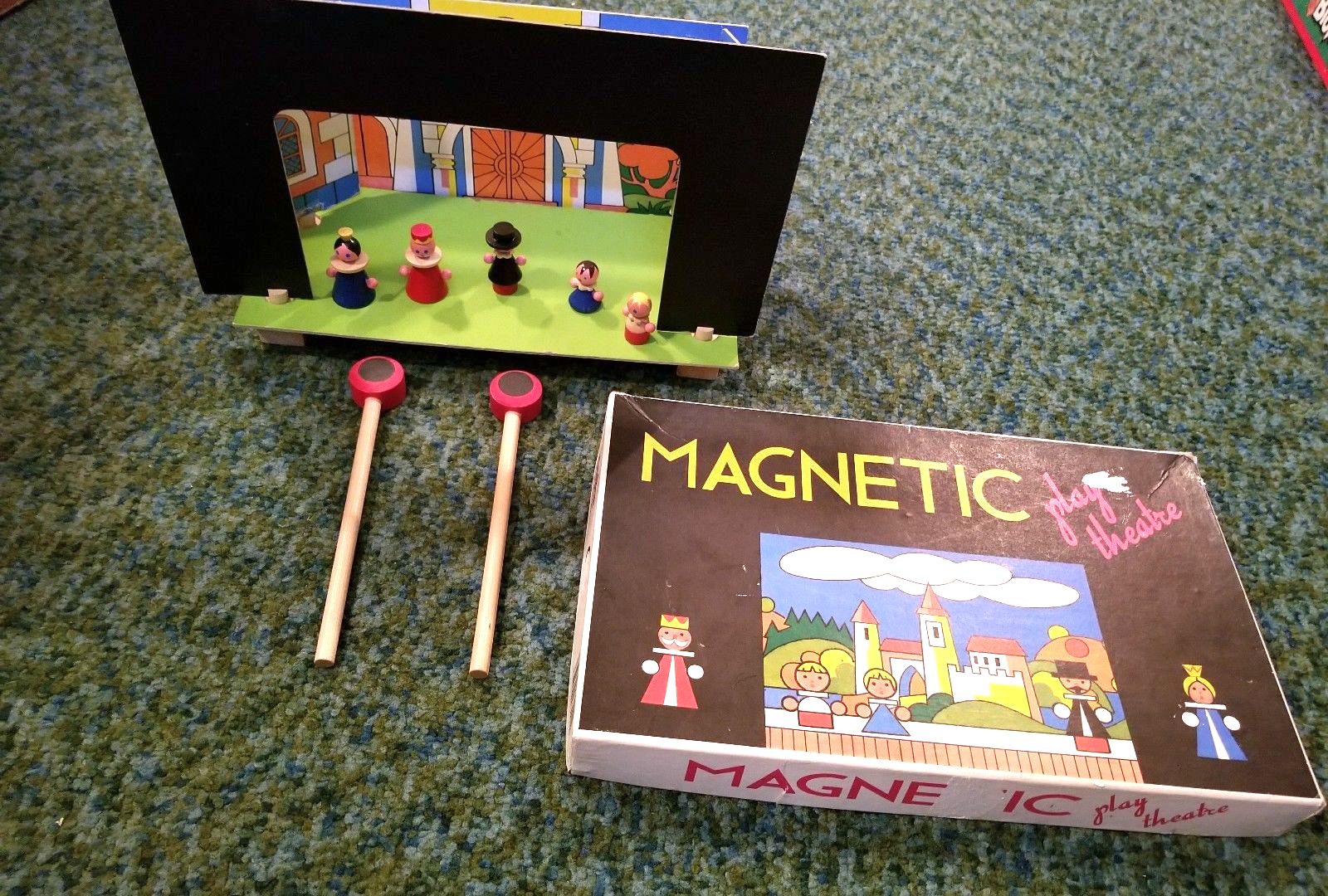 Magnetic Play Theatre